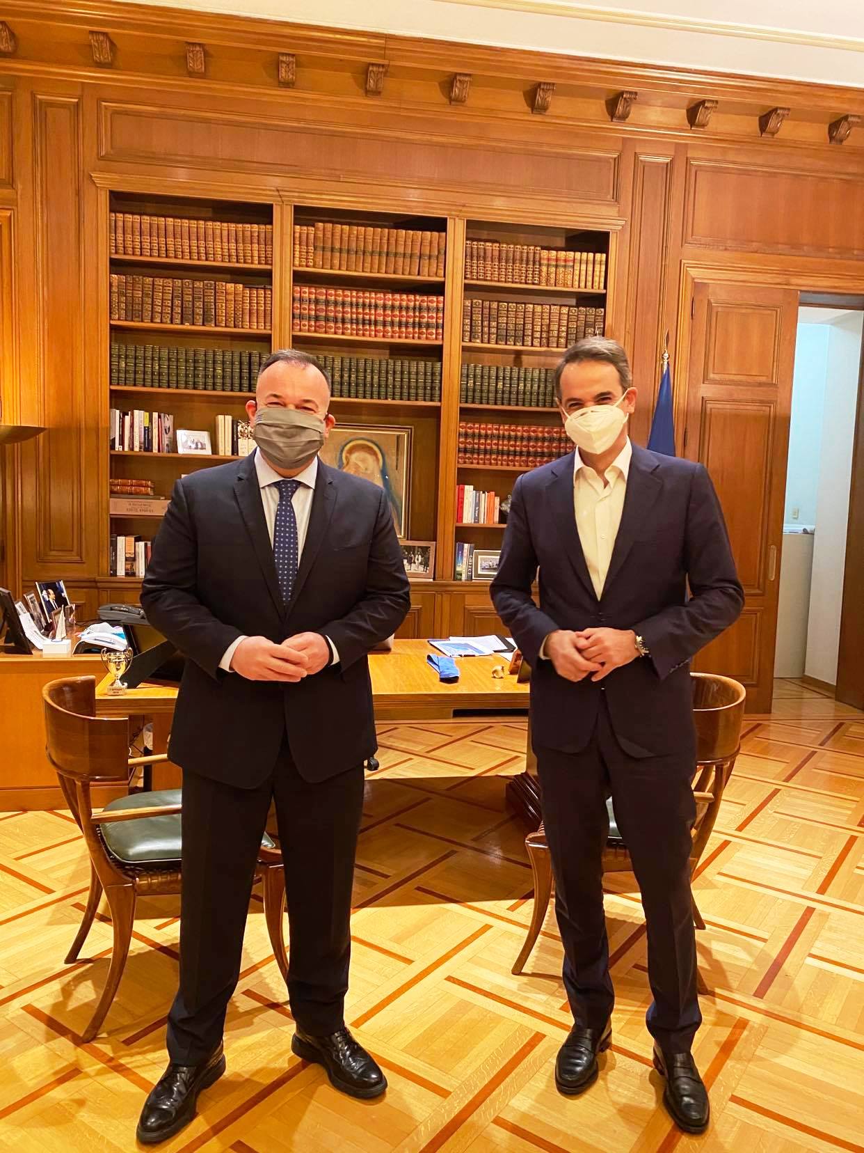 μητσοτακης.jpg