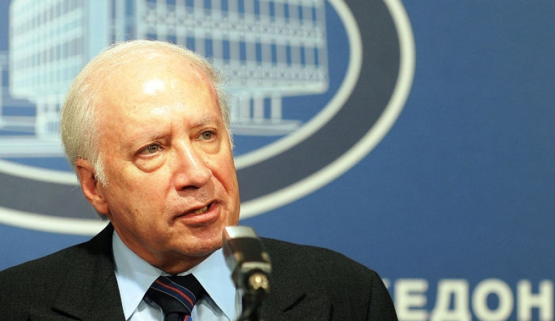 Στην Αθήνα ο Νίμιτς για το Σκοπιανό – Κοτζιάς: Ονομα στα σλαβικά
