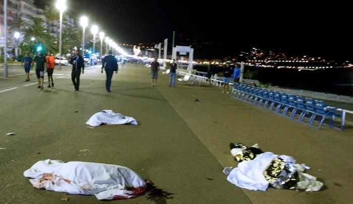 ΤΡΟΜΟΚΡΑΤΗΣ έσπειρε το ΘΑΝΑΤΟ (ΒΙΝΤΕΟ - ΦΩΤΟ)- Παγκόσμιο σοκ από το νέο λουτρό αίματος