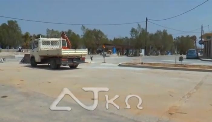 Ολοκληρώνονται τα έργα ανάπλασης στην πλατεία στο Τιγκάκι - ΒΙΝΤΕΟ