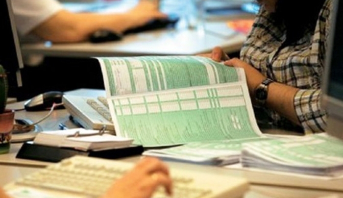 Παράταση έως 15 Ιουλίου εξετάζει η κυβέρνηση για τις φορολογικές δηλώσεις