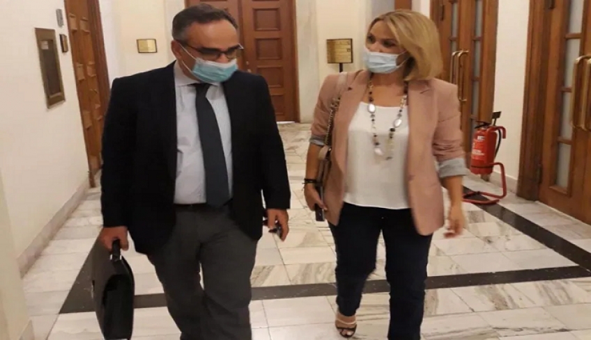 Μίκα Ιατρίδη: «Υλοποιείται το αίτημά μου για κατ’ οίκον εμβολιασμούς και ενισχύεται η διενέργεια τεστ για τους επισκέπτες των νησιών μας