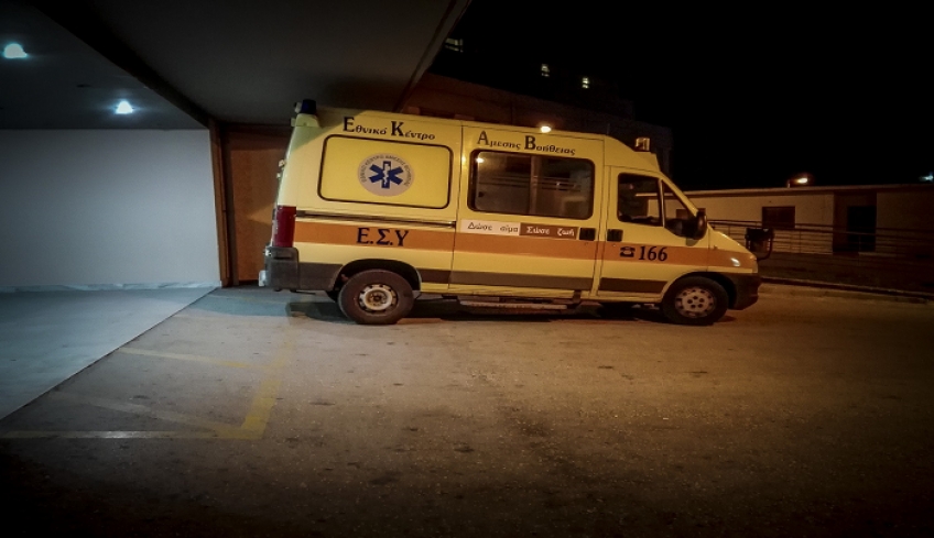 Άγριο έγκλημα στο Μενίδι: Σκότωσε τη μητέρα του με μαχαιριές μπροστά στα μάτια του πατέρα του