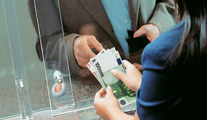 Αρπάζουν και τα επιδόματα! Τι πρέπει να προσέξετε – Ποια δεν κατάσχονται