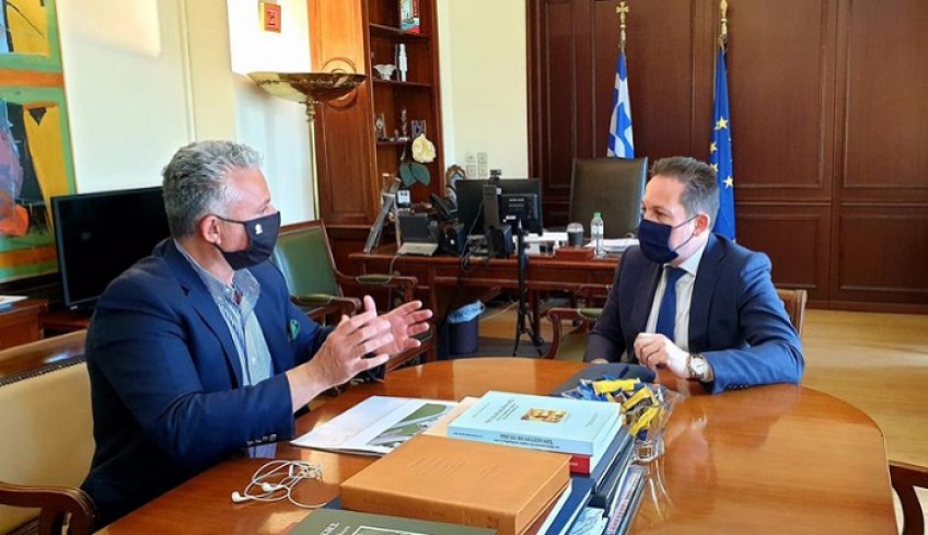Συνάντηση του δημάρχου Λειψών με τον αναπληρωτή υπουργό Εσωτερικών