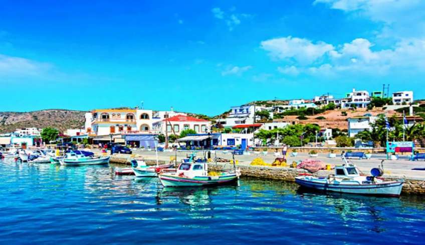 Ακόμη και ΣΔΙΤ «στο τραπέζι» για το στεγαστικό σε δημοφιλή νησιά του Νοτίου Αιγαίου