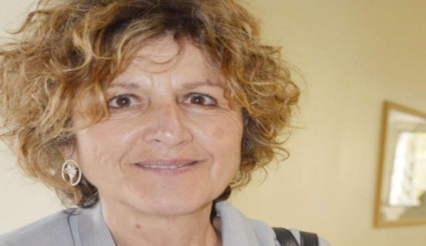 Σχετικά με την συζήτηση περί διακοπής θεραπείας σε ασθενείς τελικού σταδίου-Της ΄Ελλης Καρανίκα