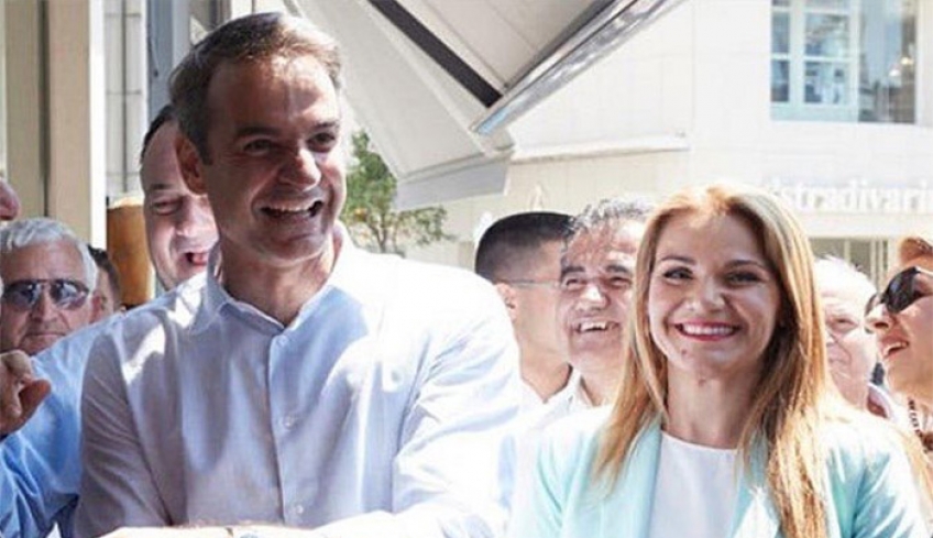 Μίκα Ιατρίδη-«Ενωμένοι, ξεκινάμε το αύριο με ευθύνη και χαμόγελο».