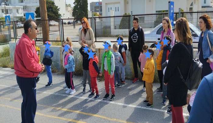 40 παιδιά νηπιαγωγείου στα πρώτα βήματά τους στη ποδηλασία