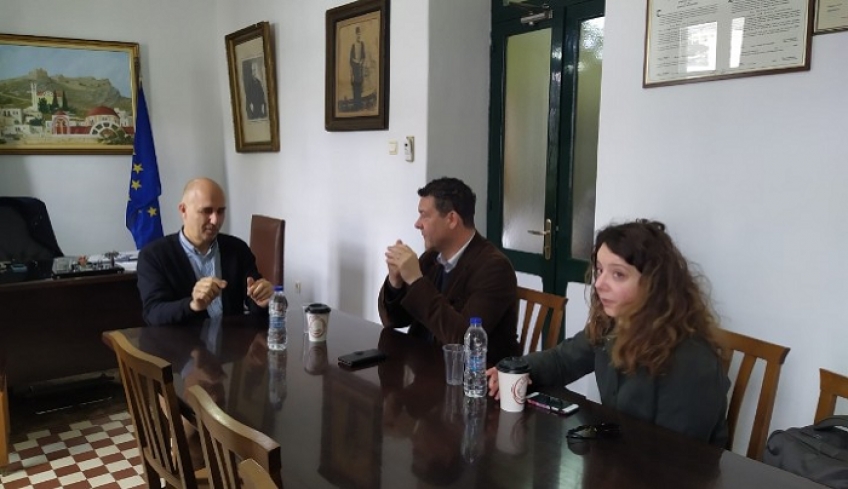 Συνάντηση του δημάρχου Λέρου με τον επικεφαλής της Ύπατης Αρμοστείας του ΟΗΕ για τους πρόσφυγες