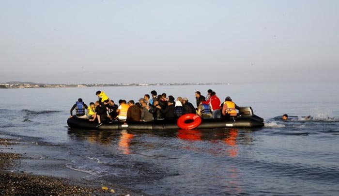 Η ΕΕ σκέφτεται να αναλάβει τη φύλαξη των ελληνικών συνόρων