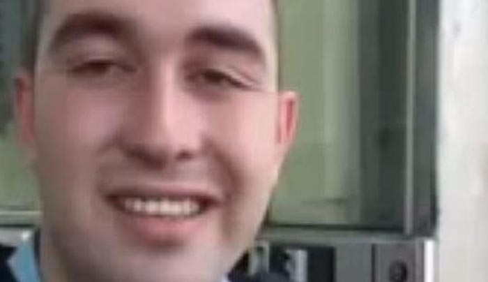 Η συγκλονιστική ιστορία του Τούρκου στρατιώτη που αυτοκτόνησε για να μην ανοίξει πυρ εναντίον πολιτών [εικόνες &amp; βίντεο]