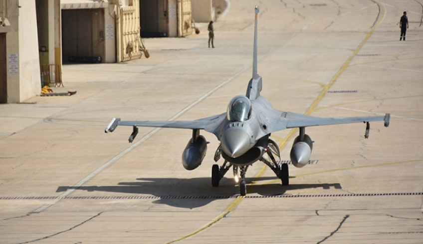 Υπεγράφη η συμφωνία με τη Lockheed Martin για την αναβάθμιση των F-16
