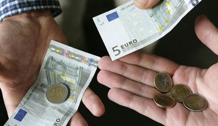 «Ναι» υπό όρους λένε οι εργοδότες σε αύξηση κατώτατου μισθού