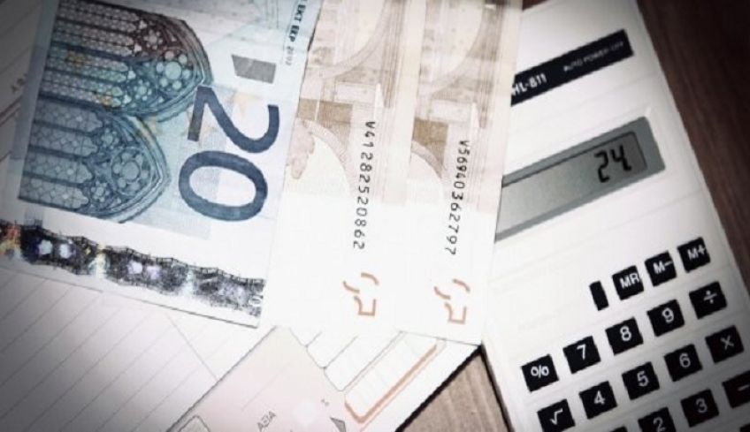Επιστρεπτέα προκαταβολή: Τα σενάρια για μποναμά στις επιχειρήσεις - Ποιους αφορά