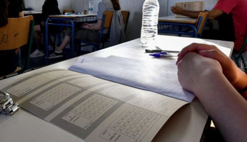 Μέσα στις επόμενες ημέρες η υποβολή των αιτήσεων για τις Πανελλαδικές Εξετάσεις