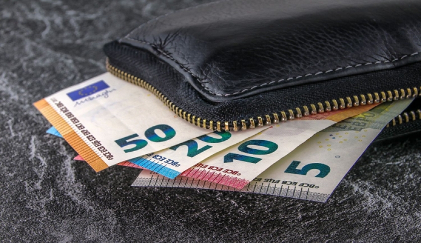 Επίδομα 534 ευρώ: Πράσινο φως για πληρωμή σε 3.811 δικαιούχους