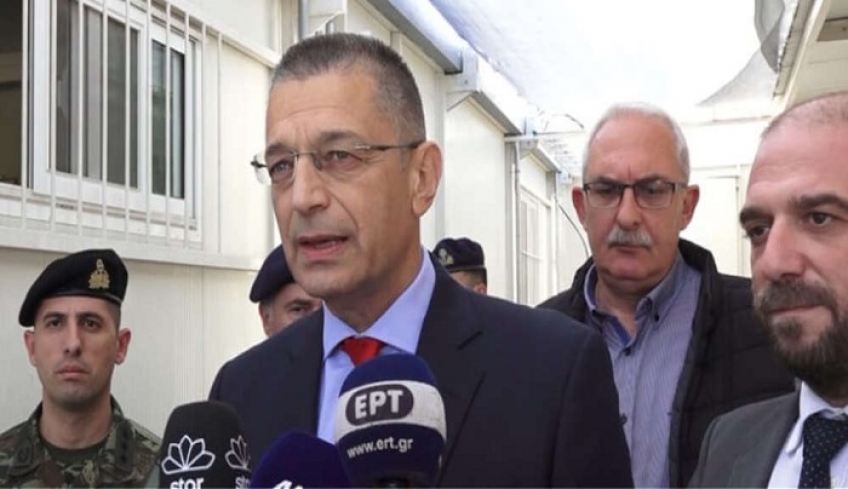 Στεφανής από τη Μόρια: Δεν αλλάζει τίποτα στην εμπλοκή των Ενόπλων Δυνάμεων στο προσφυγικό