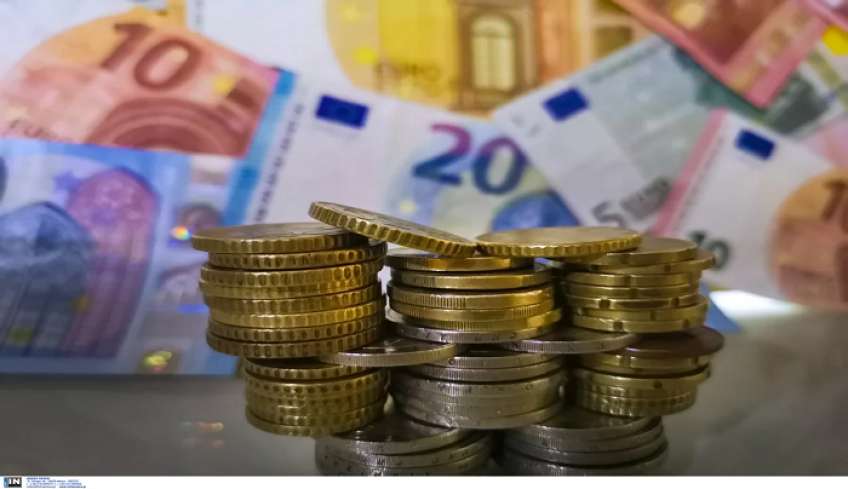 «Βροχή» πληρωμών από σήμερα Δευτέρα: Ποιους στέλνουν ταμείο ΔΥΠΑ και ΕΦΚΑ