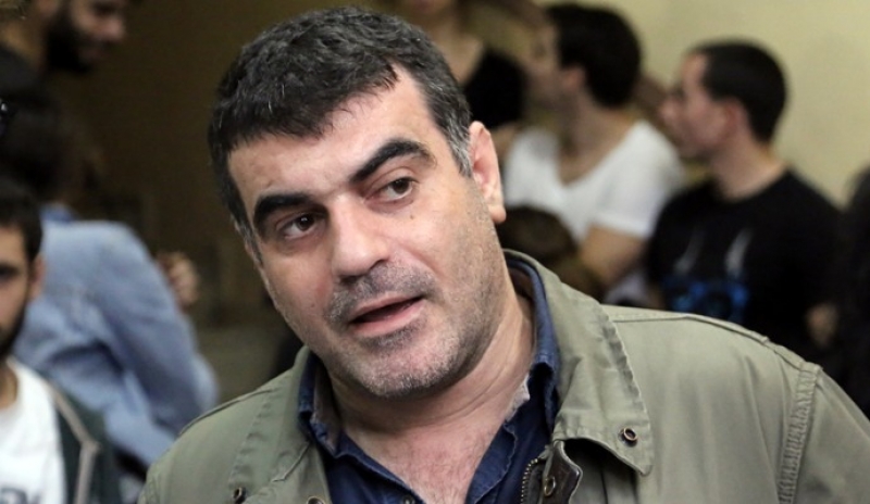 Συνελήφθη ο Κώστας Βαξεβάνης μετά τη μήνυση Σαμαρά