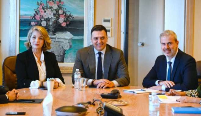 Τουρισμός: Η στρατηγική του 2023 στο επίκεντρο σύσκεψης στον ΕΟΤ