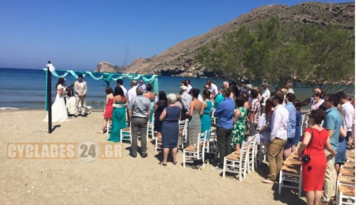 Ένας ''αλμυρός'' γάμος στην παραλία του Γαλησσά!