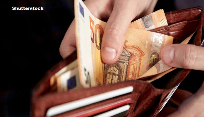 Πάτρα: 13χρονοι βρήκαν πορτοφόλι με €700 και το παρέδωσαν στην αστυνομία -Τους αντάμειψε ο ιδιοκτήτης