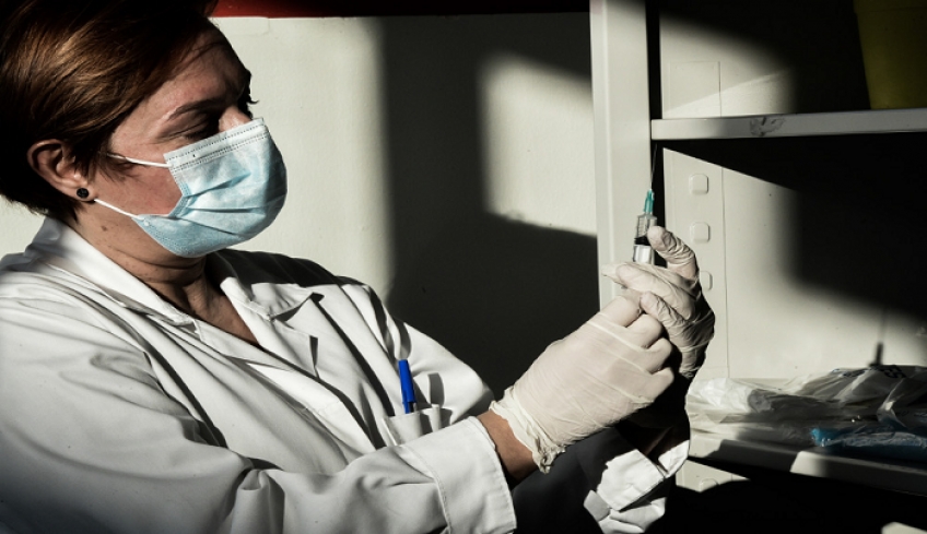 Υποχρεωτικός εμβολιασμός: Τι προβλέπεται για τους ανεμβολίαστους – Πώς θα γίνονται οι δηλώσεις
