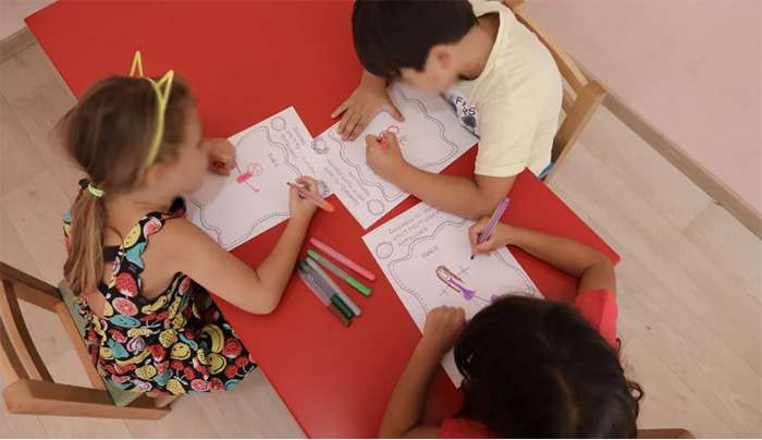 Μηνιαίο voucher έως 800 ευρώ για ανήλικα παιδιά: Πότε ξεκινούν οι αιτήσεις - Οι προϋποθέσεις