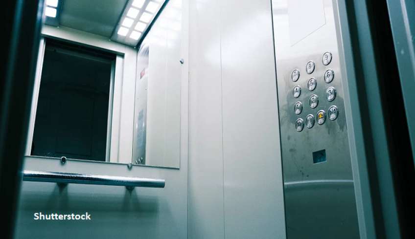 Κηφισιά: Επιτήδειοι παρίσταναν τους συντηρητές ασανσέρ και άρπαξαν από διαμέρισμα 72.000 ευρώ
