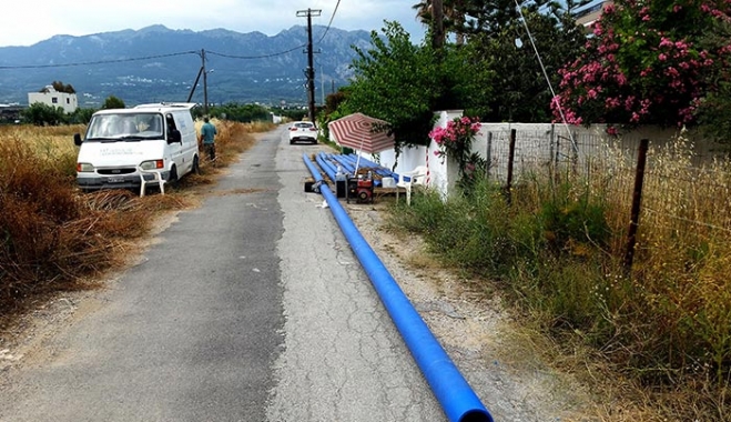 Ξεκίνησε η κατασκευή του νέου δικτύου ύδρευσης στο Τιγκάκι (φωτό)