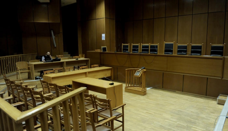 Θλιβερή πρωτιά: Με ρυθμούς... χελώνας η απονομή δικαιοσύνης