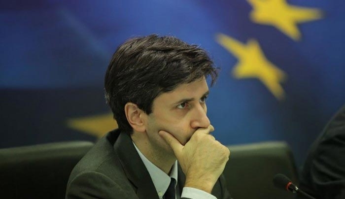 Σκληρό… μνημόνιο από Χουλιαράκη σε όλα τα υπουργεία