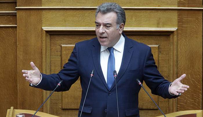 Παρέμβαση του Μάνου Κόνσολα για το χρονοδιάγραμμα ολοκλήρωσης των διαδικασιών υλοποίησης του έργου της Μονάδας Τεχνητού Νεφρού στο νοσοκομείο Καρπάθου και για τον προγραμματισμό προκήρυξης θέσεων για τη στελέχωσή της