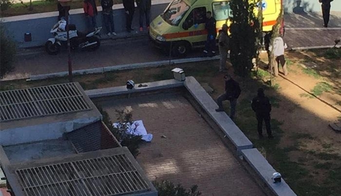 Ανταλλαγή πυροβολισμών στην Ομόνοια! Αυτοκτόνησε ο δράστης, τραυματίστηκε αστυνομικός (βίντεο)