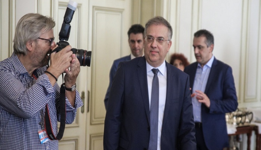 Εκκληση Θεοδωρικάκου: Ανακυκλώστε για να γλιτώσουμε τα πρόστιμα -Θα είναι τσουχτερά
