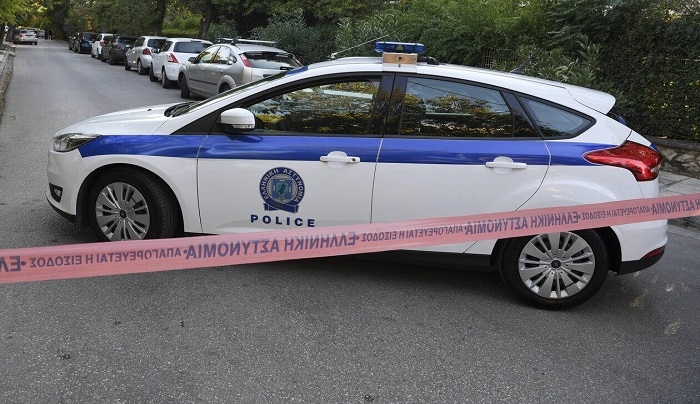 «Μπούκαραν» με όχημα σε Διαγνωστικό Κέντρο του Πειραιά