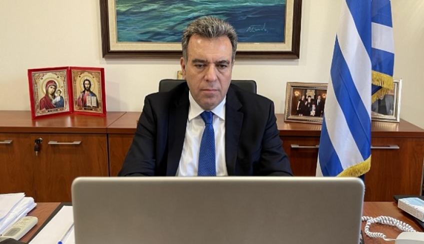 Μ. Κόνσολας: «Να γίνει μόνιμος ο θεσμός του Προσωπικού Βοηθού για τα άτομα με αναπηρία»