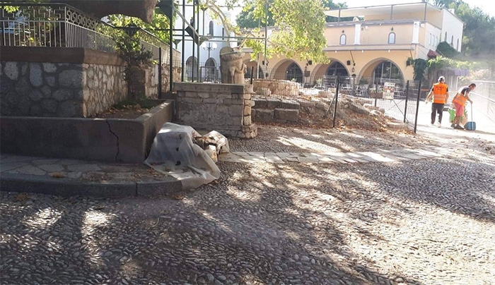 “Εκτεταμένοι καθαρισμοί της Δ/νσης Περιβάλλοντος και Καθαριότητας του Δήμου της Κω, με πλύσιμο κεντρικών πεζοδρόμων-πλατιών-δρόμων”