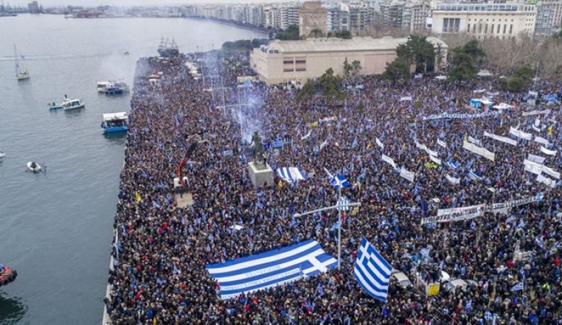 Δημοσκόπηση: Ηχηρό «Όχι» από το 71,5% στη χρήση του όρου Μακεδονία