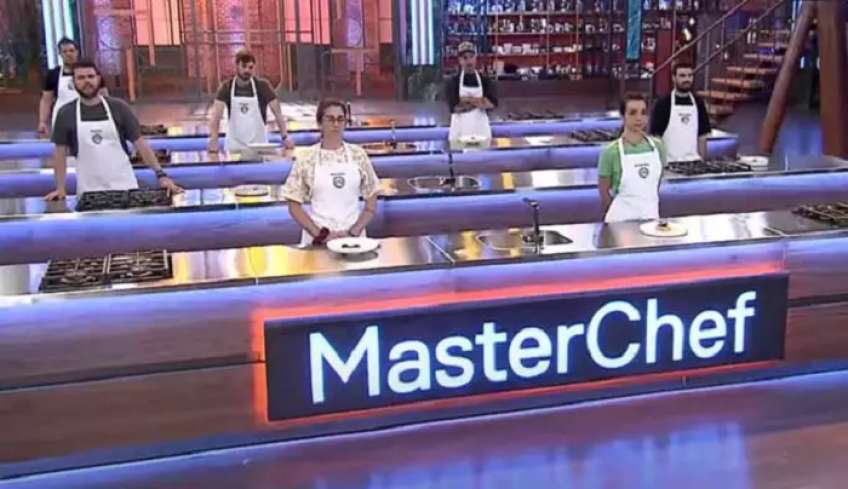 MasterChef: Κέρδισε τη δοκιμασία κι ανακάτεψε ξανά την τράπουλα