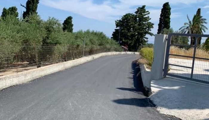 Δήμος Κω: “Ανακατασκευή τοιχίου και επισκευή οδοστρώματος, λόγω κατολίσθησης, στην περιοχή Παραδείσι.”