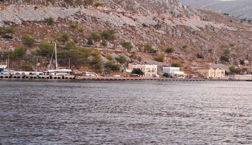 Ο Στρατός ανέλαβε το έργο της επέκτασης στο λιμάνι της Σύμης – Θα μπορεί να ελλιμενίζεται πλέον και φρεγάτα