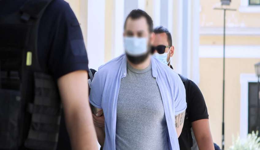 «Είμαι πολυτοξικομανής, εισέβαλα στο Εφετείο για να σωθώ»: Τι υποστήριξε στην απολογία του ο πρώην παίκτης ριάλιτι