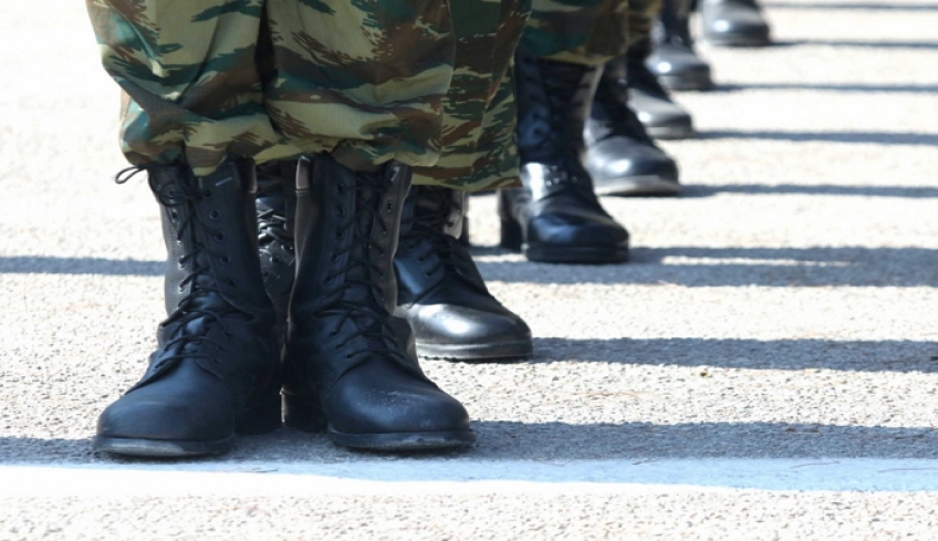 Υποχρεωτικός εμβολιασμός: Σκέψεις για επέκταση σε ένστολους – Τι θα γίνει με τις εκκλησίες