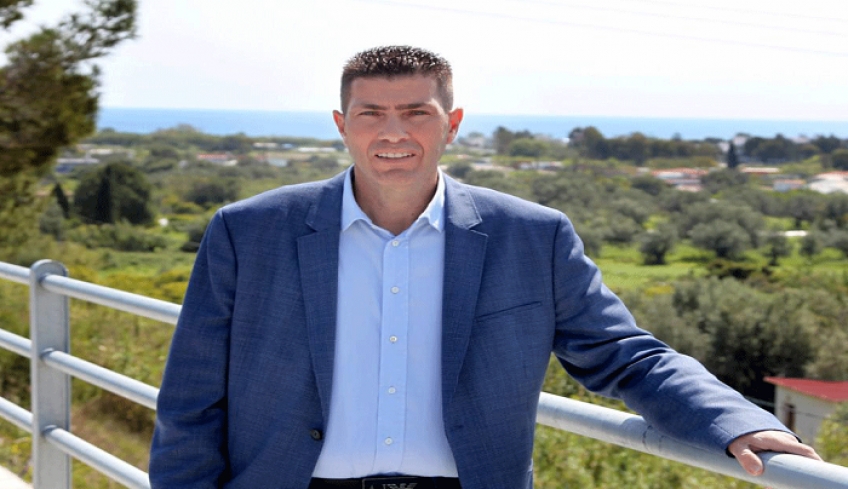 Νίκος Νικολής: «Τηρούμε τις δεσμεύσεις μας για την βελτίωση των αθλητικών εγκαταστάσεων»