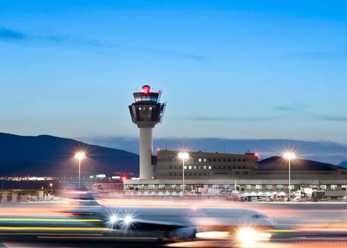 “Καμπανάκι” από την ΕΕ για ρεκόρ καθυστερήσεων πτήσεων το καλοκαίρι του 2025 | Προειδοποίηση και για την Ελλάδα