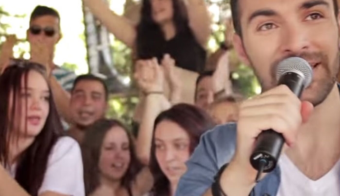 VideoClip: “Πώς το παθα αυτό” – Δείτε το πρώτο βίντεο κλιπ του Κώστα Αγέρη