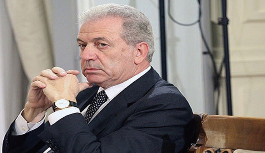 Αβραμόπουλος: Κανονικά στα νησιά δεν θα έπρεπε να υπάρχει ούτε ένας μετανάστης