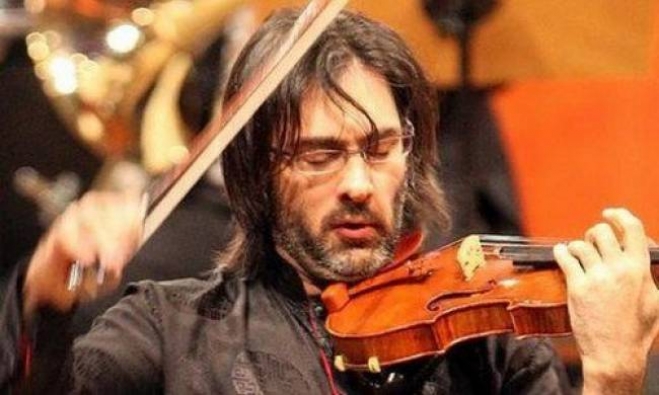 Υποψήφιος για Grammy  ο Λεωνίδας Καβάκος!!